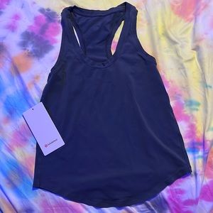 LULULEMON WOMENS TANK